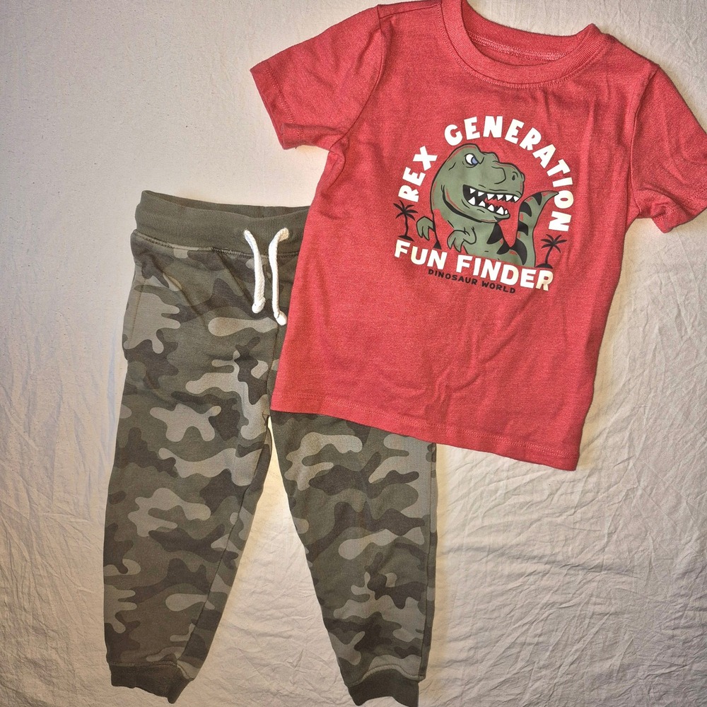 Garanimals Toddler Boys 3T Dinosaur Graphic Tee and Camo Jogger Pants Outfit Set